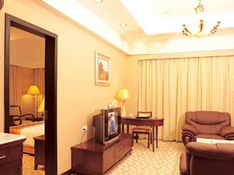 Yutong Hotel Kuangcsou Kültér fotó